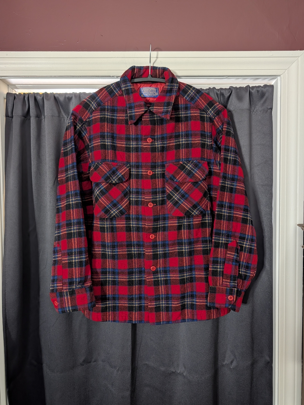 Pendleton Vintage Made In USA Red Plaid Virgin Wool Button-Down Shirt M